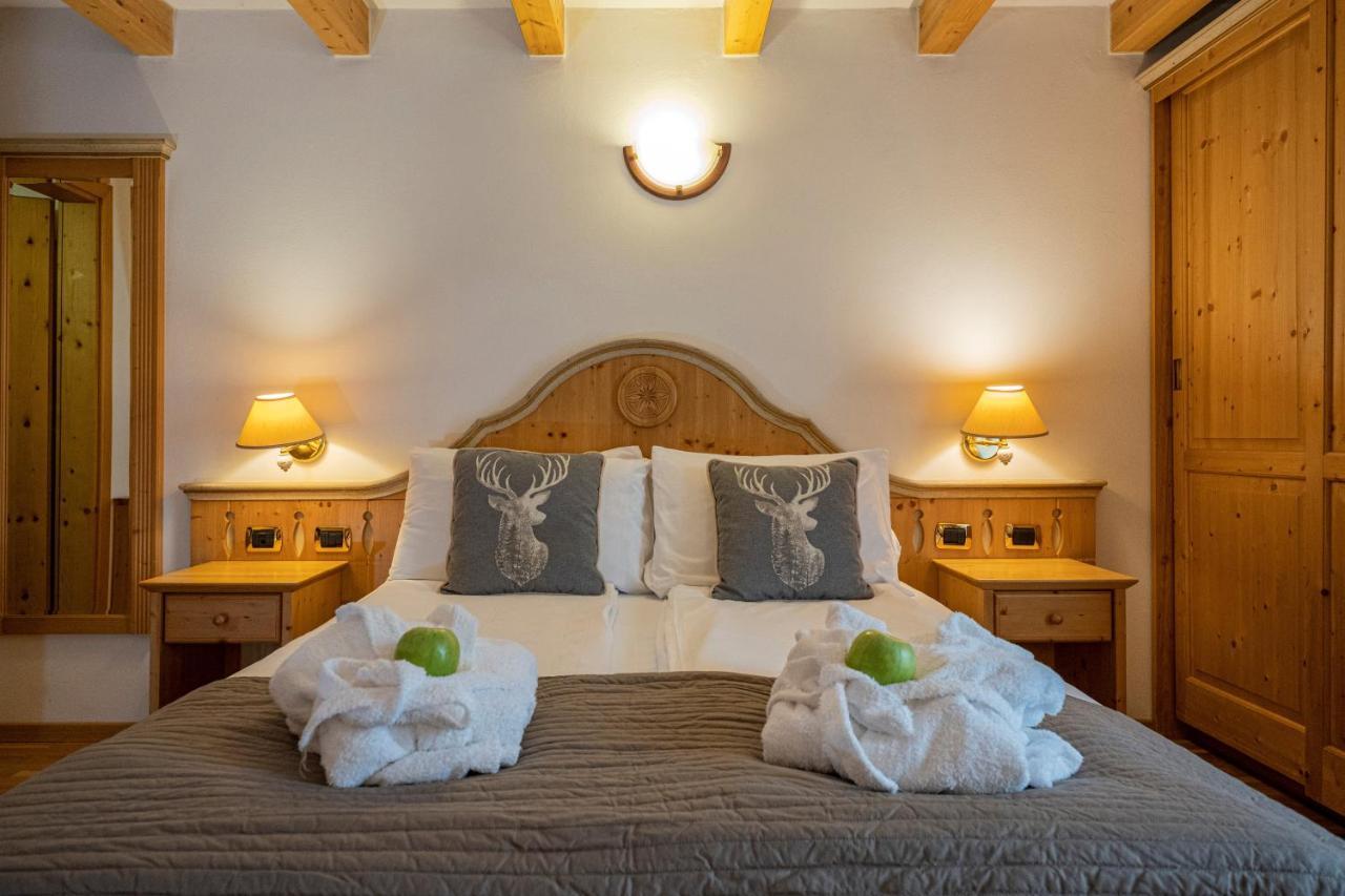Hotel Soreghes Gran Chalet Кампитело ди Фаса Екстериор снимка